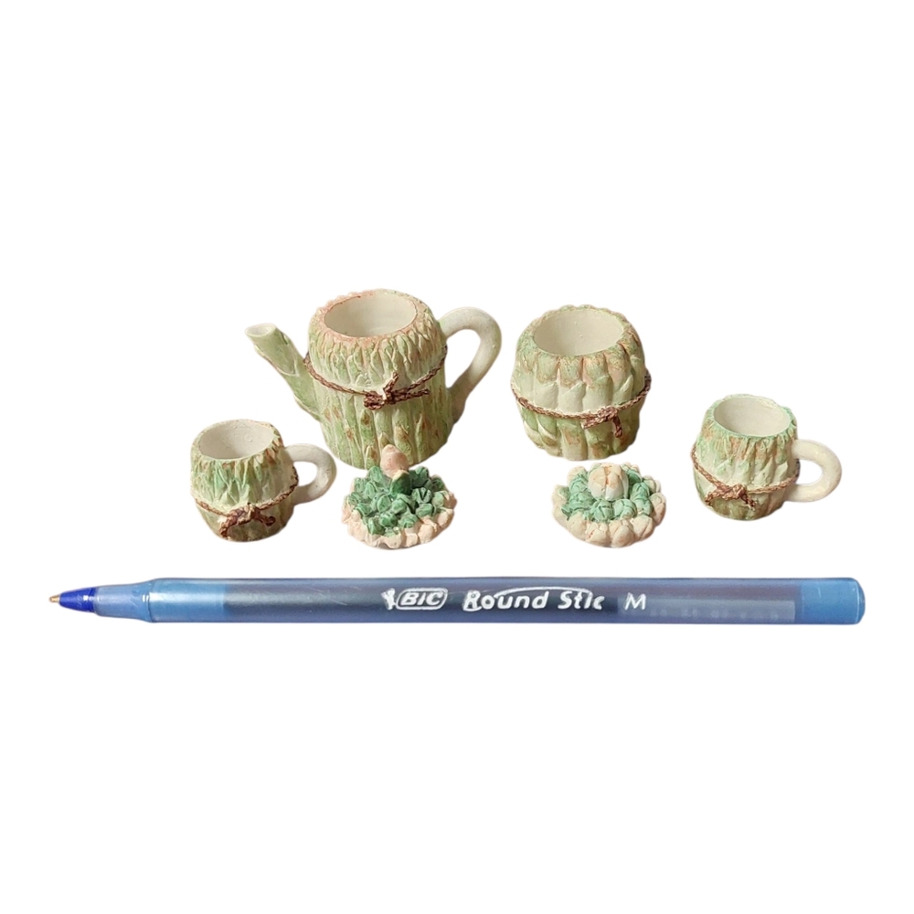 1990s Cottagecore Doll Miniature Asparagus Tea Set - Picture 5 of 5